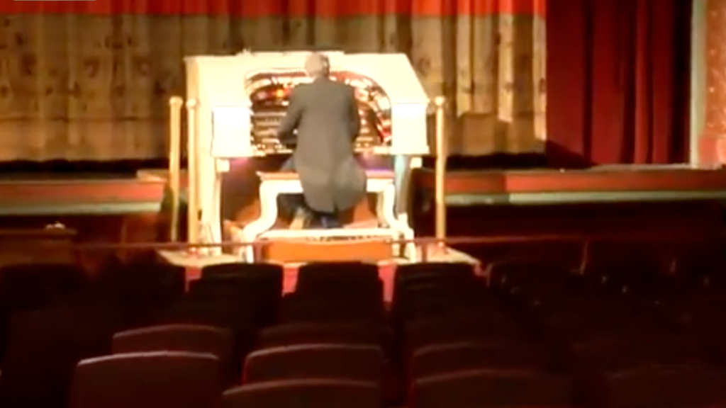 The Heights Theater fell into disrepair in the late 1990s. Now it's turning 100. — WCCO / CBS Minnesota, Farmington Arts news