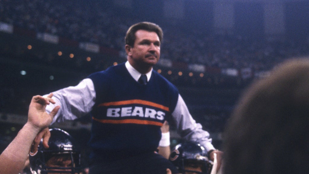 Mike Ditka, legendary Bears coach who led Chicago to its only Super Bowl title, dies at 86 — WCCO / CBS Minnesota, Farmington Arts news