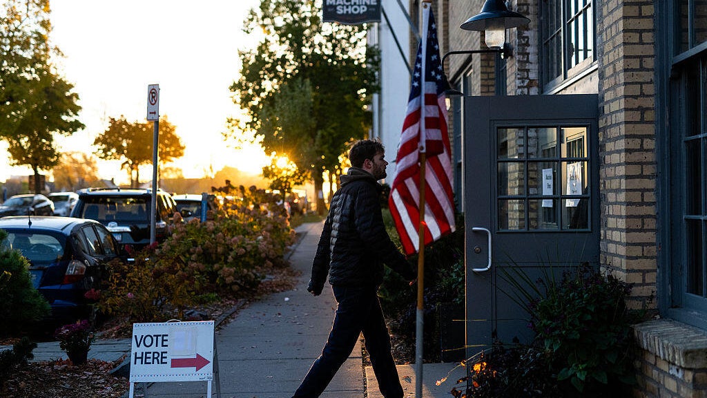 Early in-person voting kicks off in Minnesota: Here's what to know — WCCO / CBS Minnesota, Farmington Community news