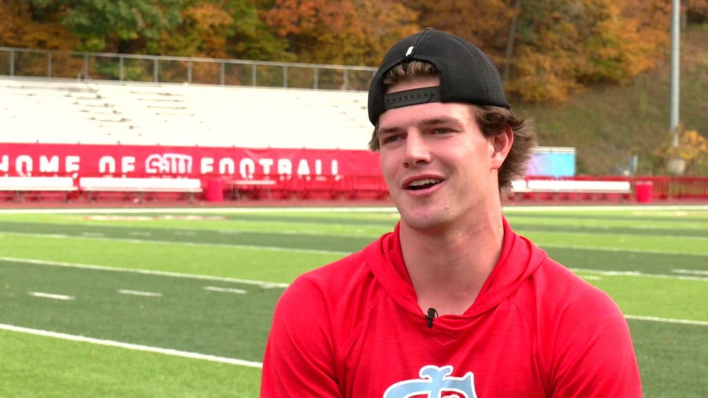 St. John's wide receiver Riley Schwellenbach finding success on the gridiron and baseball field — WCCO / CBS Minnesota, Farmington Schools news