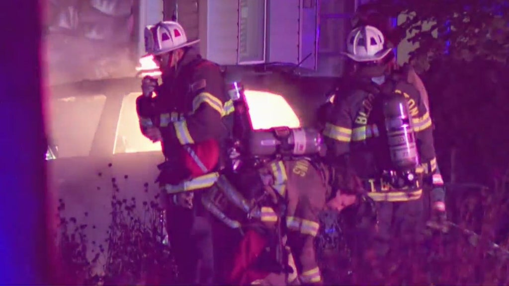 Fire destroys home, detached garage in St. Louis Park, city officials say — WCCO / CBS Minnesota, Farmington Sports news