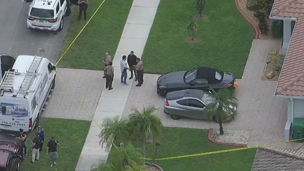 Man dead, woman hospitalized after domestic shooting in southwest Miami-Dade neighborhood, deputies say — CBS Miami, Farmington Health news