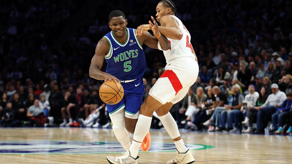 Timberwolves stay unbeaten with 117-94 win over Raptors in home opener — WCCO / CBS Minnesota, Farmington Sports news