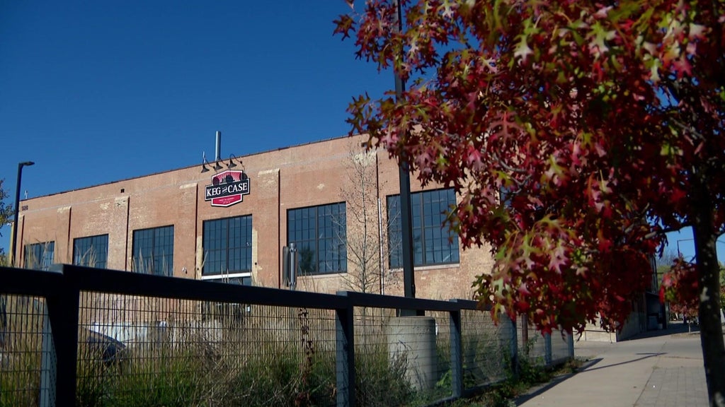 Boxing gym, bar brings new life to former Schmidt Brewery site in St. Paul — WCCO / CBS Minnesota, Farmington Real Estate news