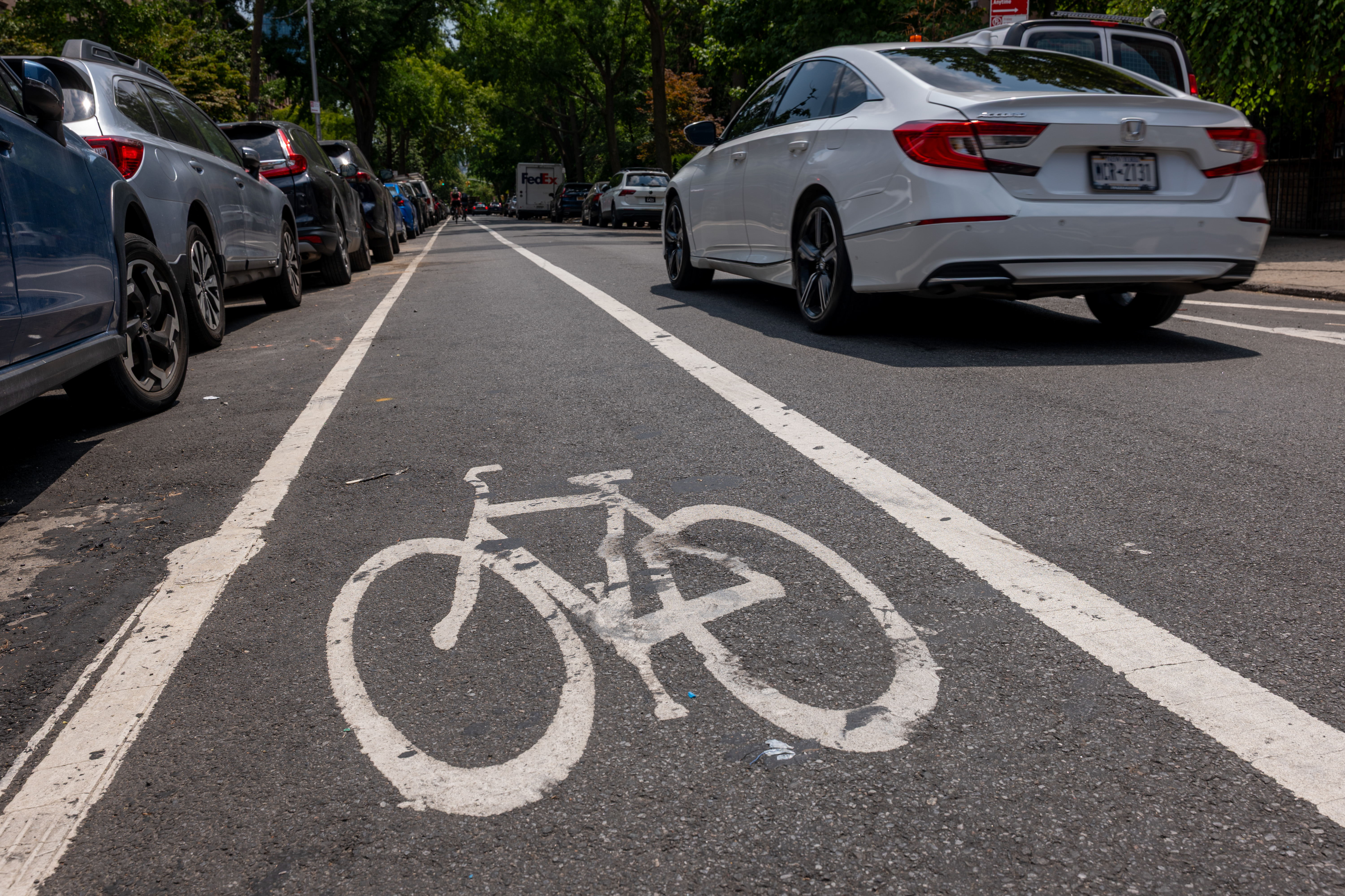 Ballot questions ask NYC voters whether to cut red tape on outdoor dining, bike lanes — Gothamist, Farmington Dining news