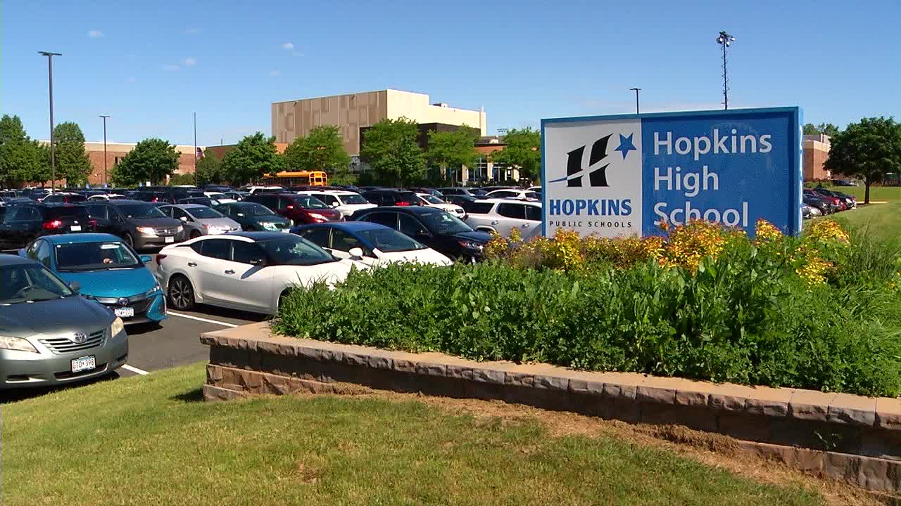 Hopkins High School cancels in-person classes Friday following internet disruption — KSTP 5, Farmington Schools news