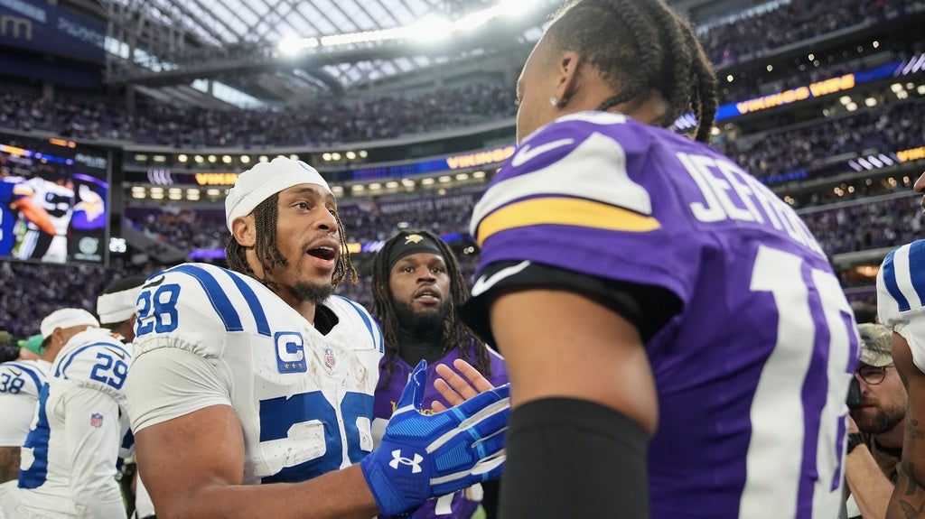 Sports Wrap, Oct. 25: Vikings only unbeaten team in NFL, Wolves, Wild, and Gophers also roll over the weekend — KSTP 5