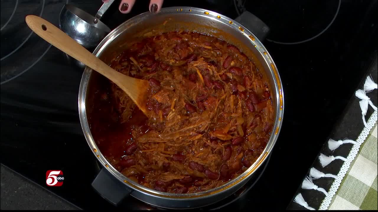 Chili with shredded pork — KSTP 5, Farmington Arts news