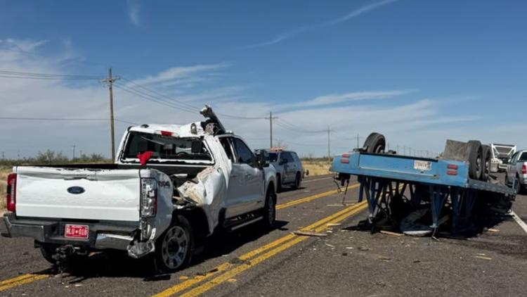 Single-vehicle crash closes intersection of State Highway 18 and County Road 306 in Winkler County — NewsWest 9 (Permian Basin), Farmington Community news