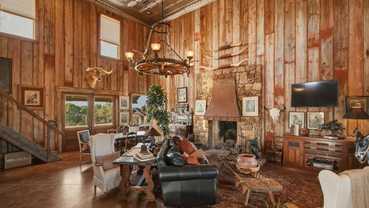 The 264-acre ranch of a beloved western artist is on the market — WFAA (Dallas-Fort Worth), Farmington Real Estate news