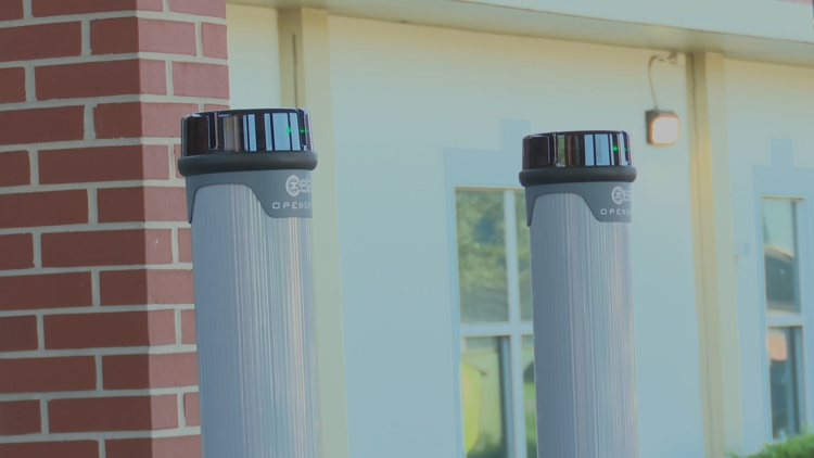 Elementary schools begin rolling out weapons detection systems across Duval County — First Coast News Local, Farmington Technology news
