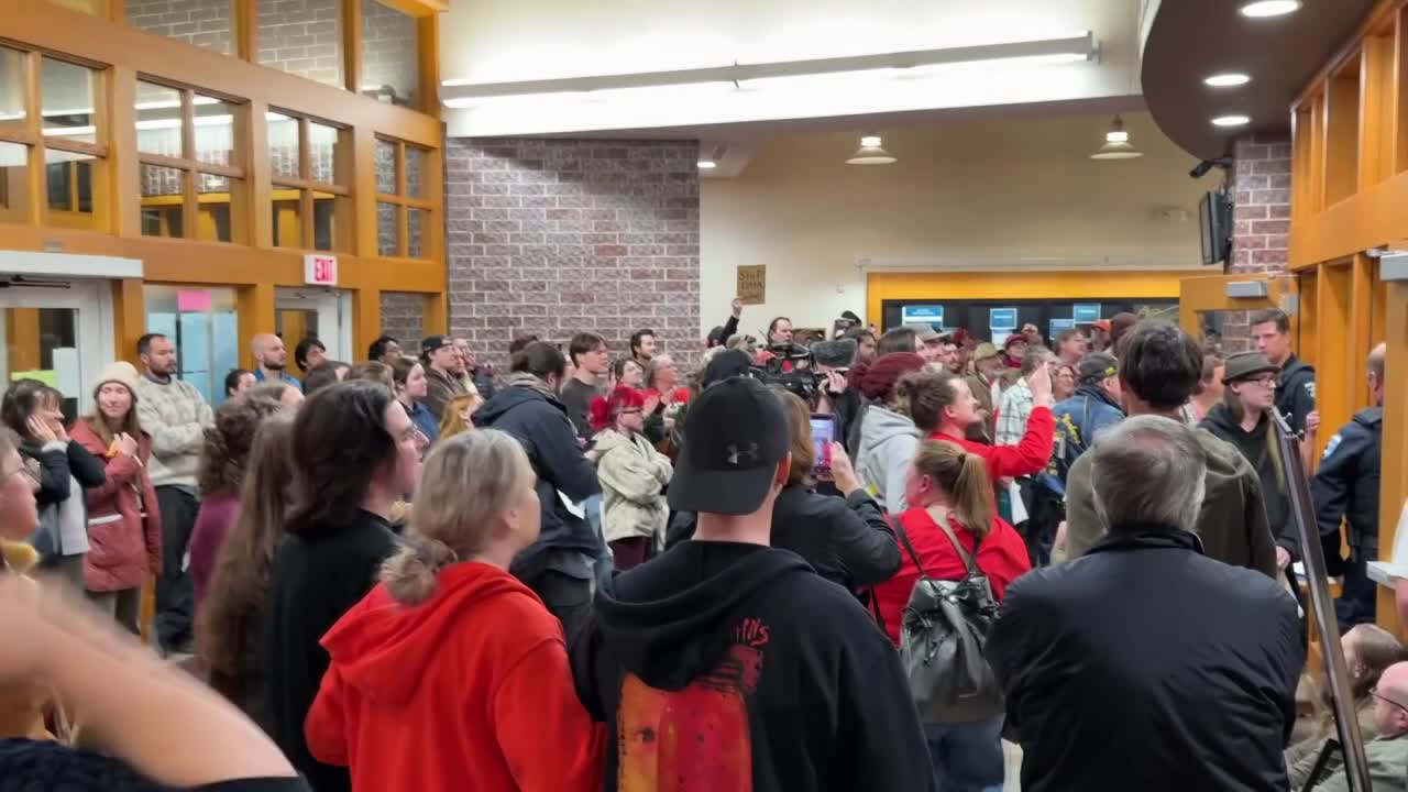 Hermantown council delays data center vote after protests erupt at Monday meeting — Farmington Technology news