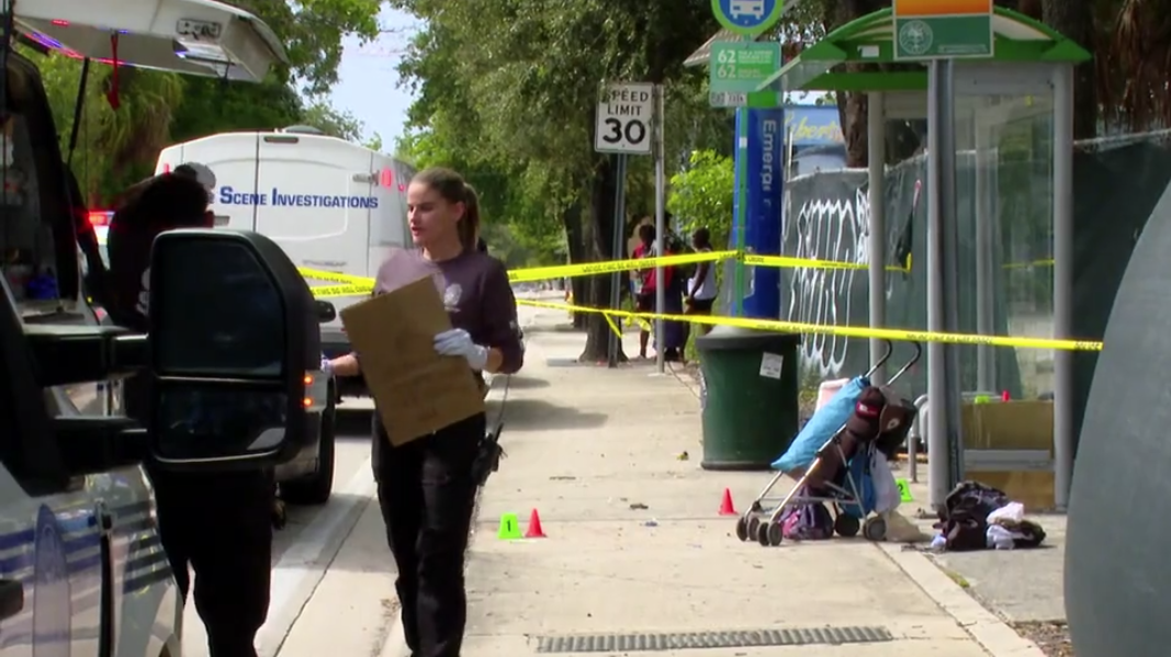 Attacker, victim injured in stabbing at Miami bus stop — WSVN 7 Miami-Dade, Farmington Community news